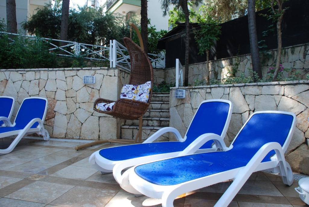 Villa Adora Beach Side Eksteriør bilde