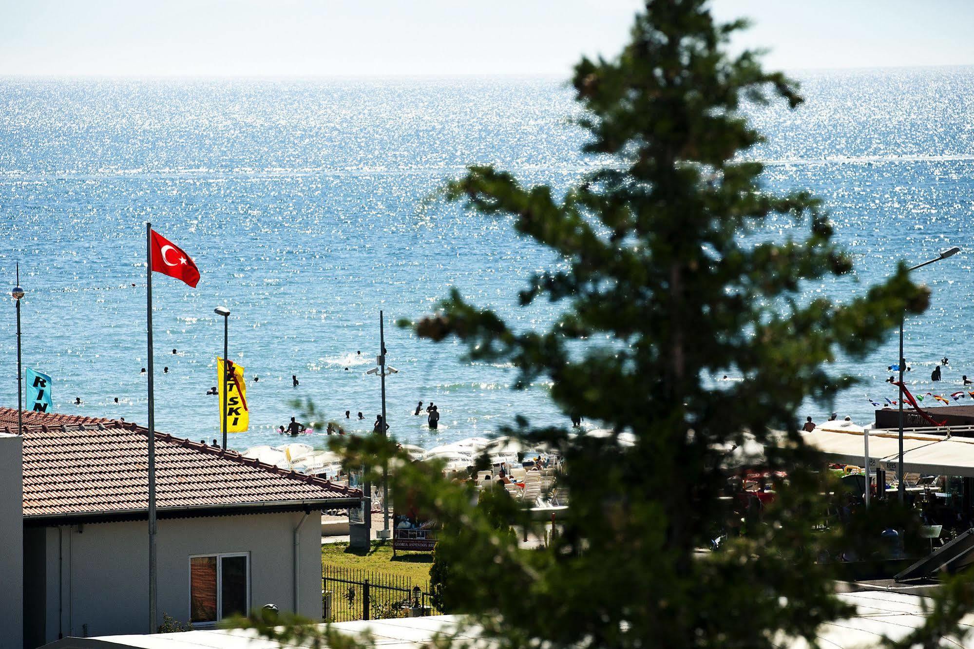 Villa Adora Beach Side Eksteriør bilde